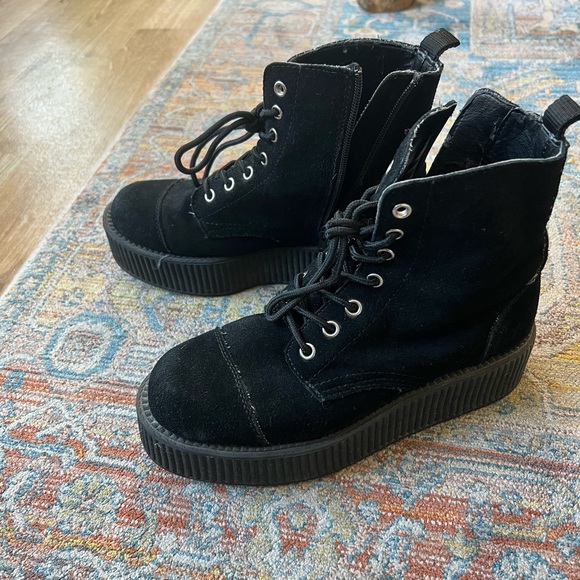 Tuk Black Platform Tie Up Boots - Picture 3 of 6